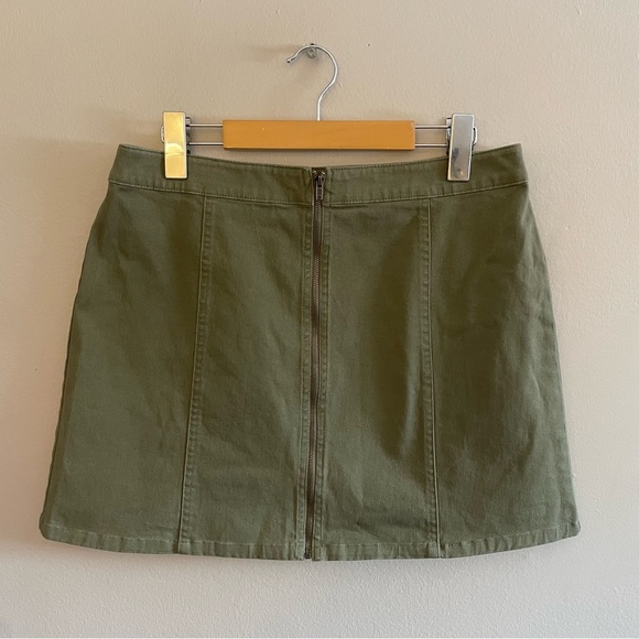 Forever 21 Dresses & Skirts - Forever 21 Olive Mini Skirt with Front Zipper – Size Large EUC
